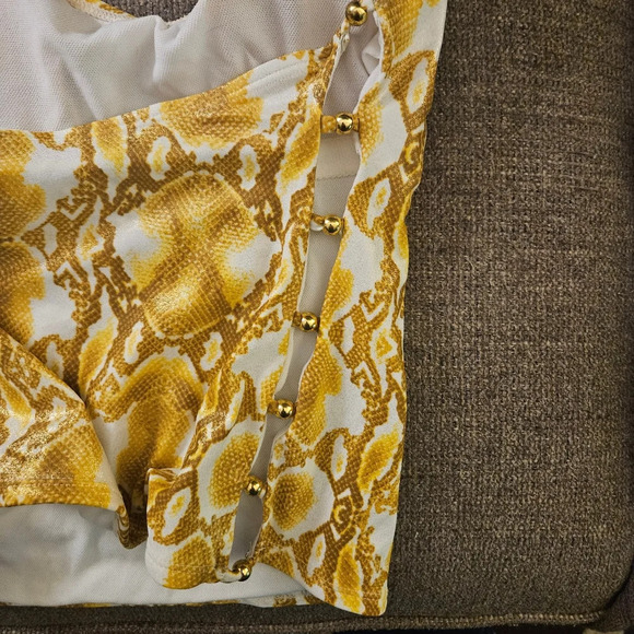 Bongo Bathing Suit Swim Top M Juniors Gold and White - Picture 6 of 8